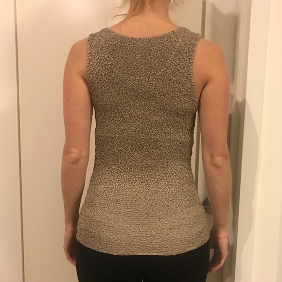 LOUNARDI COLLECTION CRINKLE TAUPE TANK TOP - Picture 3 of 5